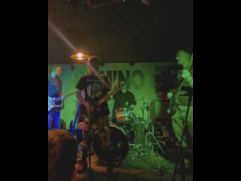 Projekt piwnica - pierwszy mini koncert na Jam session w Pub Domino w Brzeszczach (21.02.2026)