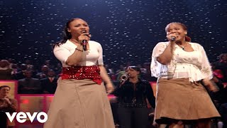Bill &amp; Gloria Gaither - In the Morning [Live] ft. Mary Mary