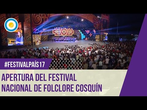 Festival País ‘17 - Bendición y el Himno Nacional en el Festival Nacional de Folclore Cosquín
