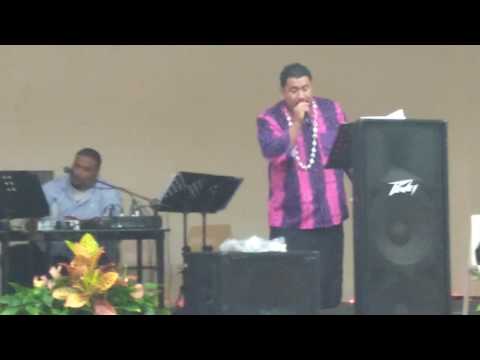 "Tiga ona su'eina ita e lou aiga" Cover - Christmas Siva Gig