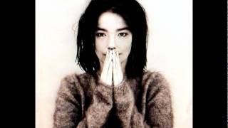 Björk - One Day - Debut