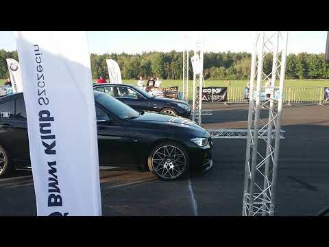 Bmw F30 330d vs BMW 530d