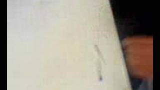 afto to pedi telika den katalaveni tipota