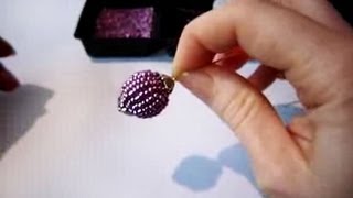 Смотреть онлайн Как сделать шарики из бисера (плетение)