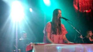 Nina Kinert - Combat Lover