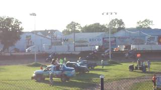 preview picture of video 'Fremont Speedway 06-27-09 Ryan Myers Flip'