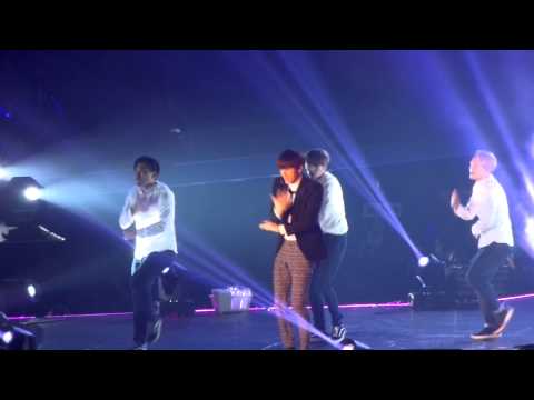 fancam 141108 ss6 in hk zhoumi solo rewind