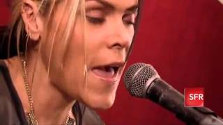 Beth Hart   Chocolate Jesus Live, 14 11 2011   YouTube