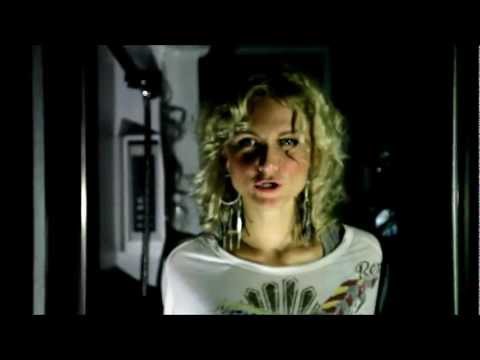 Внимание, премьера! Blondrock - Скафандр и бутылка