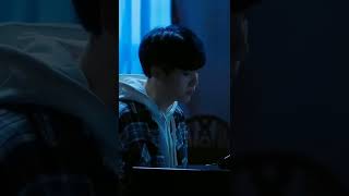 Download lagu suga itu kalau main piano tuh keren banget 🤗 #btssuga mp3 Download lagu suga itu kalau main piano tuh keren banget 🤗 #btssuga mp3