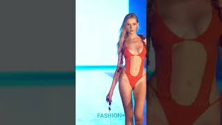 SWIMWEAR FASHION RUNWAY SHOW
