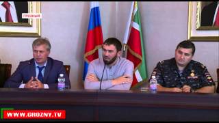 Спикер Парламента Чечни провел совещание в администрации Грозненского района