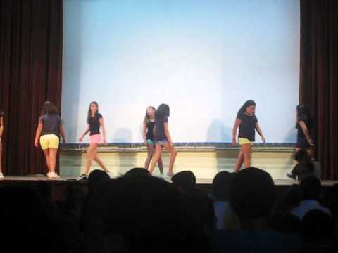 ÉL NO TE DA Nenas 6º B COLEXIO SAN NARCISO