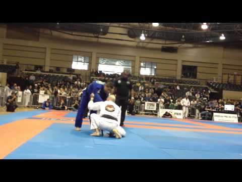 Daniel Pinheiro (RBPJJ) vs. Cleber Luciano (Cleber Luciano BJJ) PT1 - UAEJJ San Antonio Trials 2013