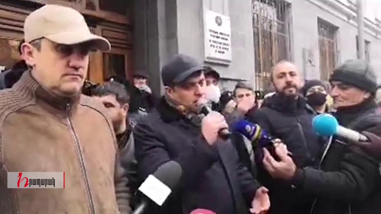 «Եթե ունենաք օբյեկտիվ հիմքեր, Դուք կգնա՞ք վարչապետին ձերբակալելու» հարցին դատախազը ասաց՝ այո