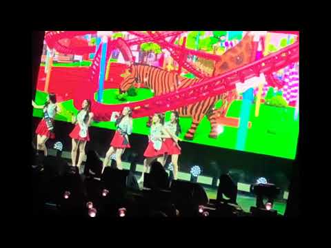 Red velvet Redmare (Toronto)