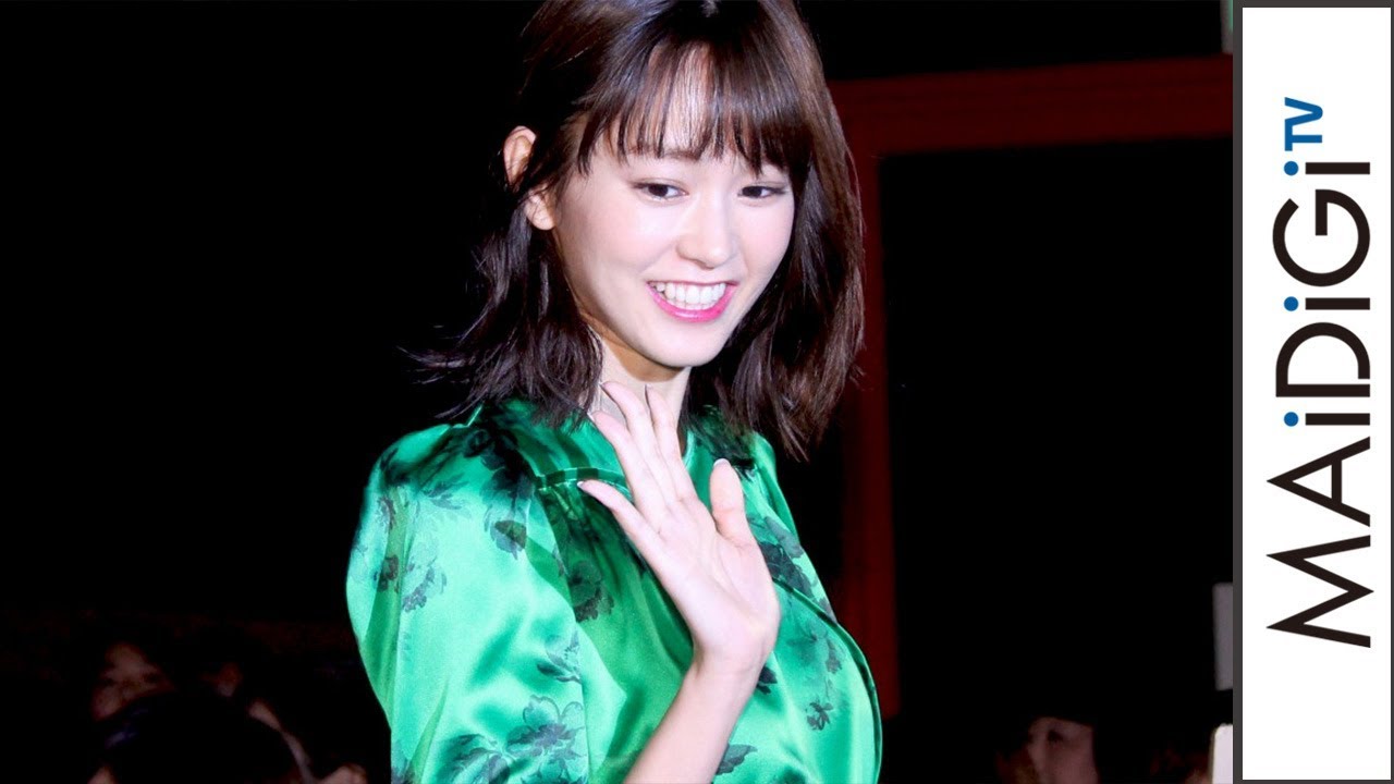 動画 桐谷美玲 クリスマスツリーみたい 華やかグリーンドレス ブルガリジュエリー 映画 リベンジgirl 完成披露試写会2 Maidigitv マイデジｔｖ