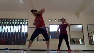 Download lagu GOYANG DUA JARI by Sandrina | ZUMBA® | LINE DANCE | Arini Studio at Purwokerto mp3