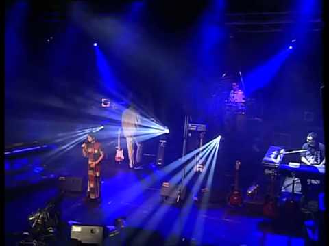Stane se, Iva Bittova, Richard Müller, Live Lucerna, Praha, ČR, 14. 12. 2001