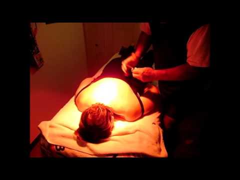 Giunti freddi e doloranti Mal di schiena nel medico colonna lombare