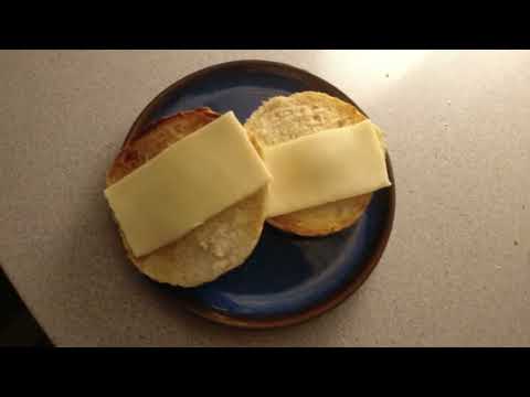 MongoTV_10185 - Min Morgenmad - Ristet BOLLE Med OST