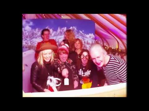 LightBox Deluxe Photo Booth video.