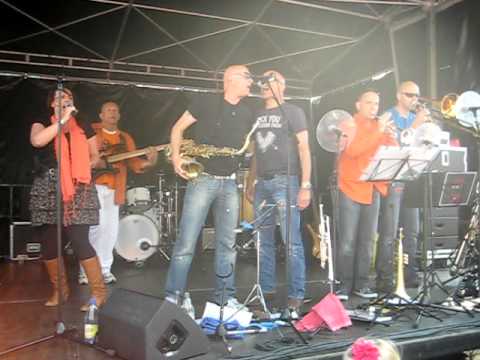 Checkpoint Charlie Ain't nobody Koninginnedag 2011 Den Bosch