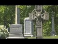 Forest Home Cemetery tells stories of old Milwaukee's rich, famous