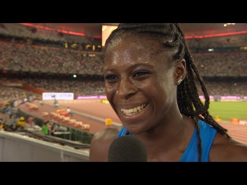 WCH 2015 Beijing - Gloria Hooper ITA 200m Heat 3