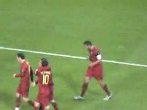 Brazil 0 - 2 Portugal