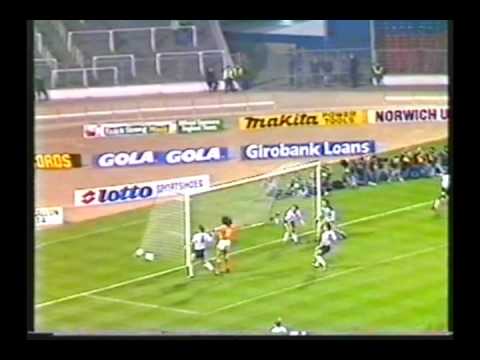 1988 March 23 England 2 Holland 2 Friendly