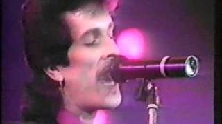 Willy DeVille - Each Word's A Beat Of My Heart