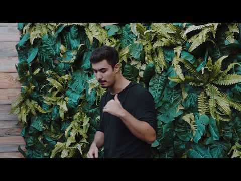 download lagu mp3 mp4 Zucchi, download lagu Zucchi gratis, unduh video klip Zucchi