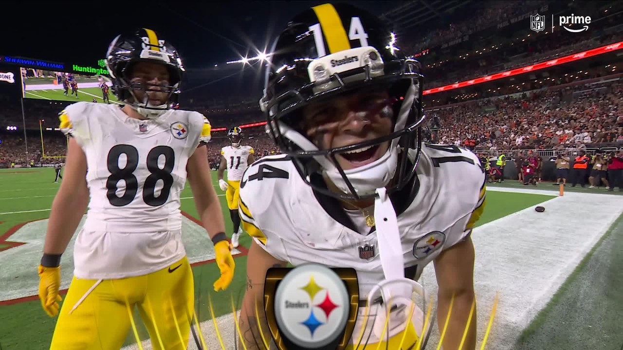 ROMAN WILSON GETS THE FIRST TD OF THE GAME