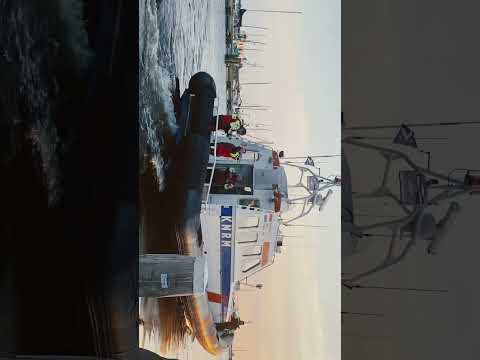 prio 1 vaartuig aan de grond. Marinus Cornelis en kapiteins hazenwinkel. Kp bleek niet nodig