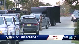 Boone County man arrested after brief standoff in Ogden