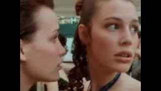 Cowboy Junkies  -  River Waltz   -  Extrait du Film  -  Lost And Delirious  ( Rebelles)