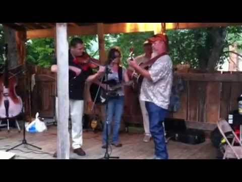 I went to a square dance and a Kathleen Hoye concert broke out