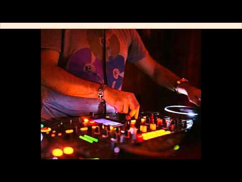 House Music Lessons 1 by Ozan Akcicek