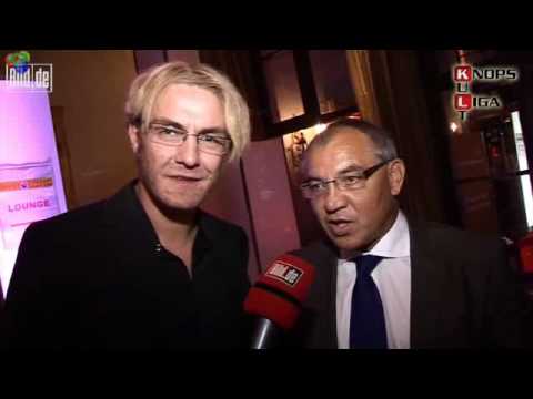 Matze Knops Kult Liga - Kloppo beim Bild Stammtisch