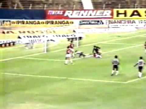 Internacional 2 x 1 Atlético-MG - Campeonato Brasileiro 1983