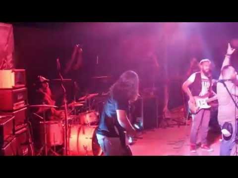 Moshpits and Rimshots - Joni Moas live with Sober On Tuxedos