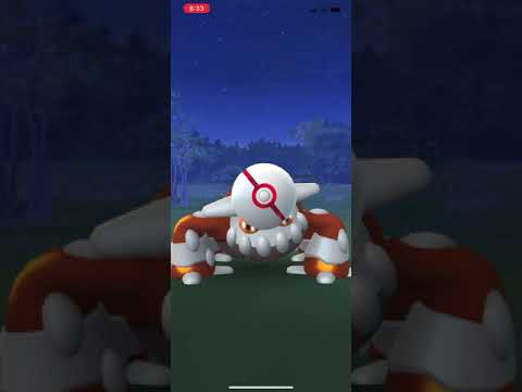 Pokémon Go - Level 5 Raid - Heatran