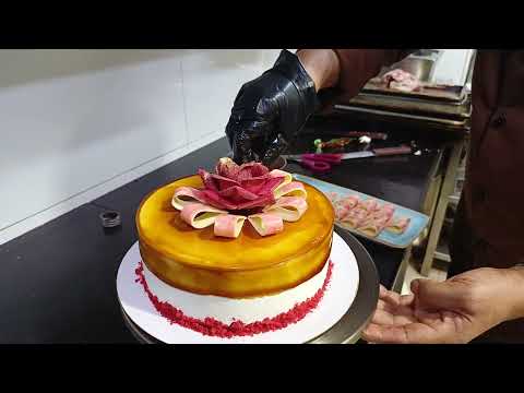 caramel cake#glasscake #glassdessert #cakedecorating #cakedesign