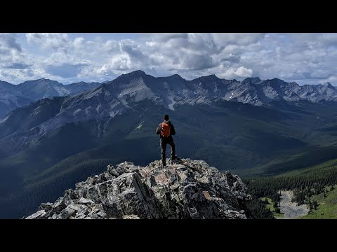 Escape into Nature: 1 Hour of Serene Hiking Landscapes for Relaxation, Study, and Sleep