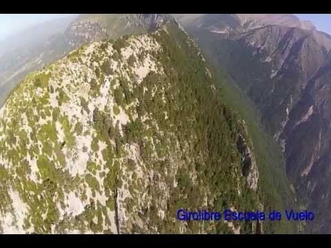 Bautismo de vuelo en autogiro girolibre por la  Peña Montañesa