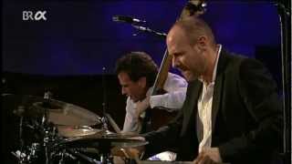 Number 19 (Ode) - Brad Mehldau Trio