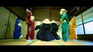 USHER - FOLLOW ME: DANCING STRAWHATS (FANMADE)