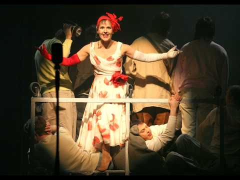 "Сплошные  неприятности" спектакль (Театр им. Н. П. Акимова) 2010 год.