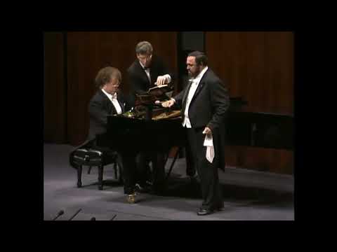 Luciano Pavarotti - Nessun Dorma - Puccini Turandot - piano James Levine